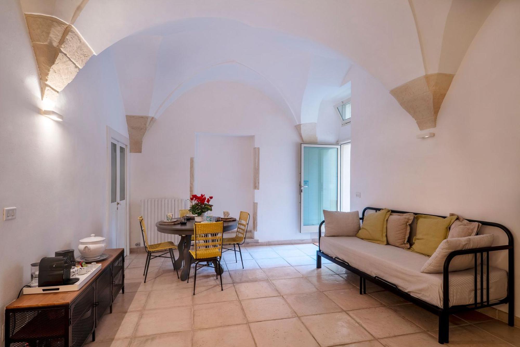 Corte Dei Romiti Apartment - Lecce Selection Exterior photo
