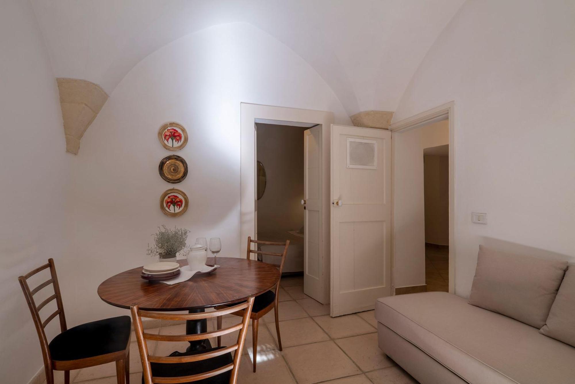 Corte Dei Romiti Apartment - Lecce Selection Exterior photo